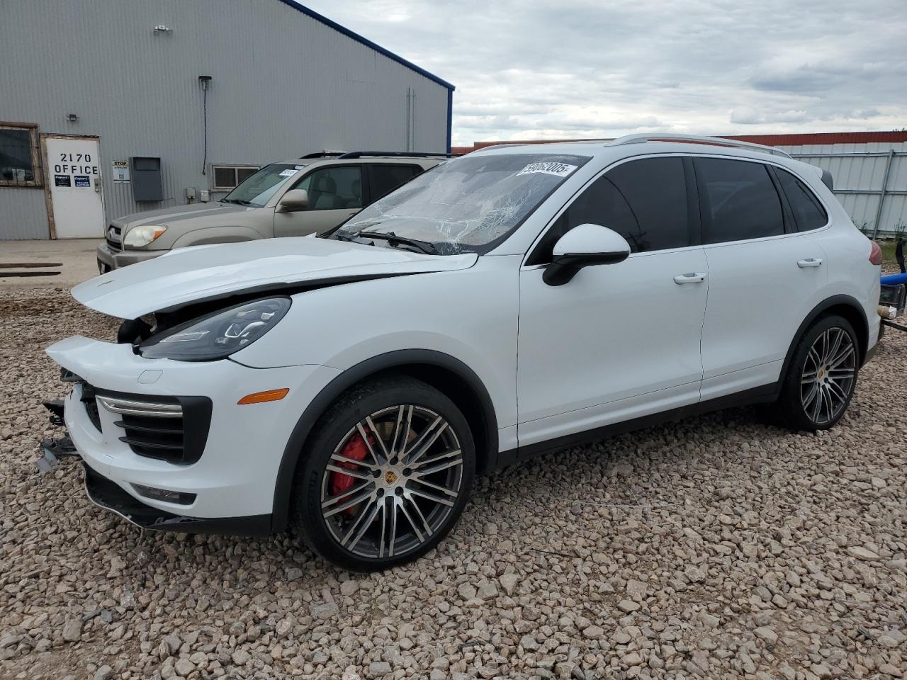 2015 Porsche Cayenne Turbo за продажба в Rapid City, SD - Front End