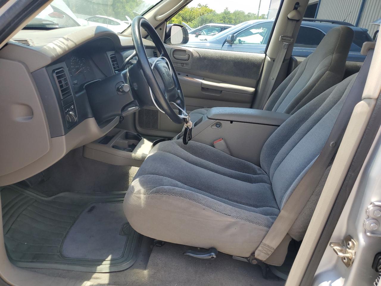 2003 Dodge Dakota Quad Slt VIN: 1D7HL48N23S136873 Lot: 63052955
