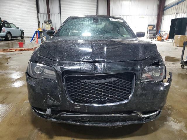  CHRYSLER 300 2018 Black