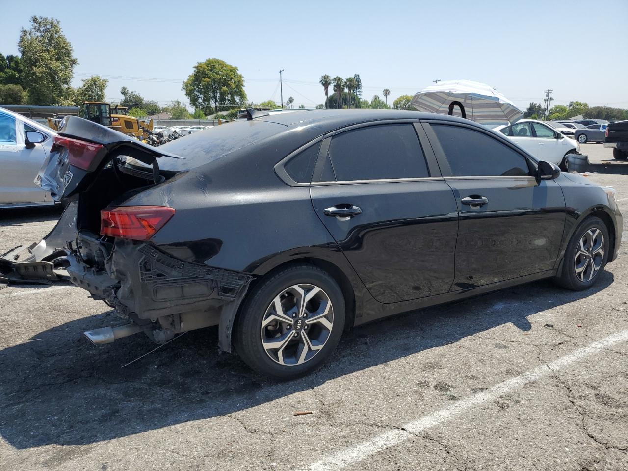 KIA FORTE 2019 VIN 3KPF24AD3KE072091 photo 3