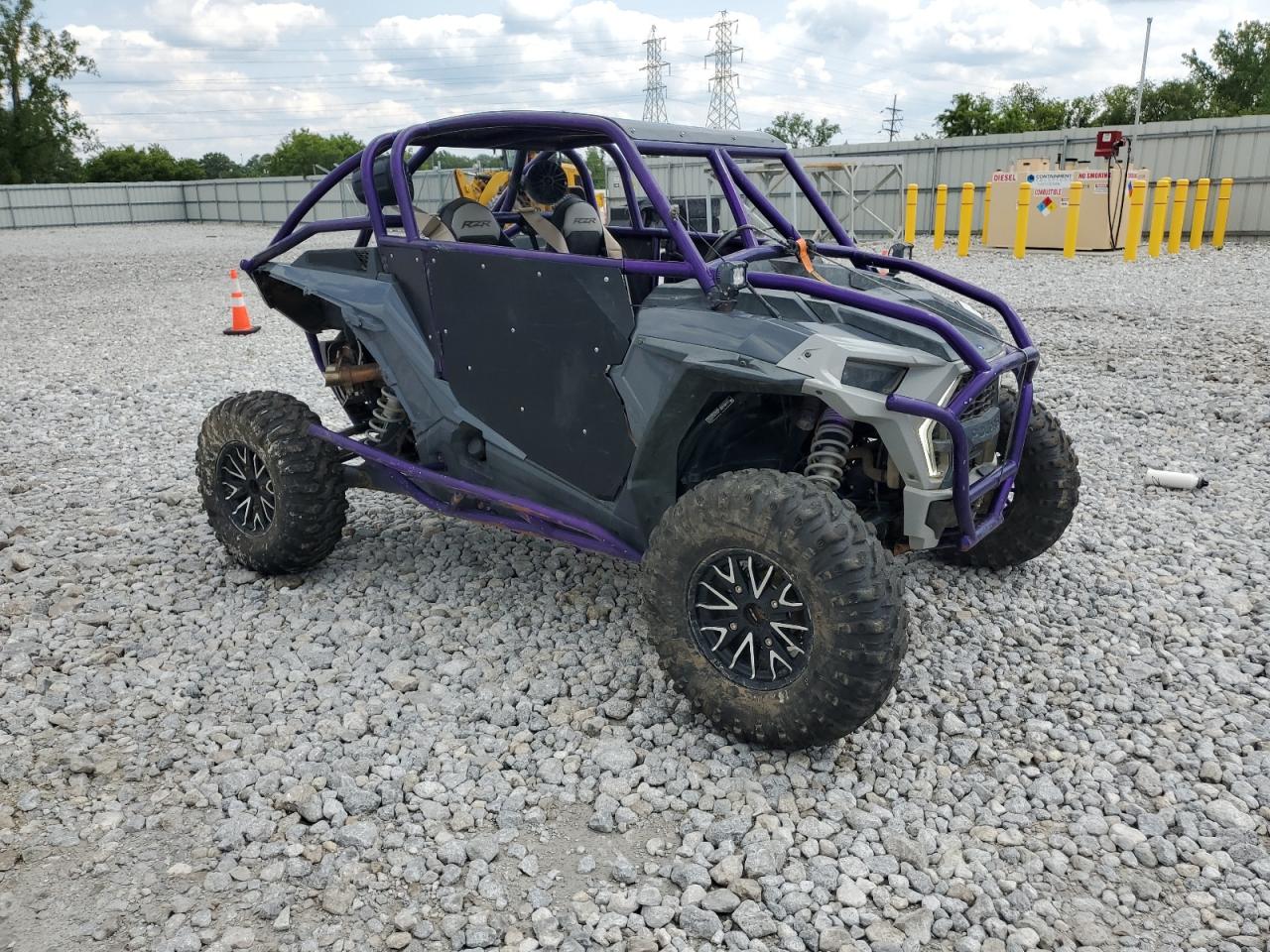 2021 Polaris Rzr Xp 1000 Premium for Sale in Barberton, OH - Side