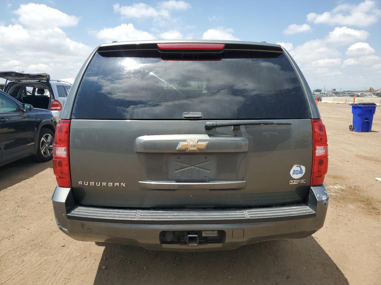 2011 Chevrolet Suburban K1500 Lt VIN: 1GNSKJE39BR173677 Lot: 61867245