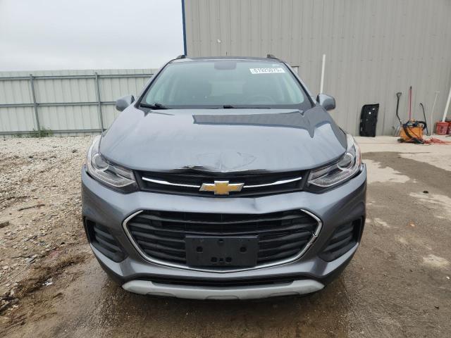  CHEVROLET TRAX 2019 Srebrny