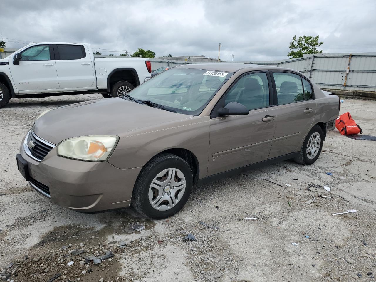 2008 Chevrolet Malibu Ls for Sale in Walton, KY - Rear End