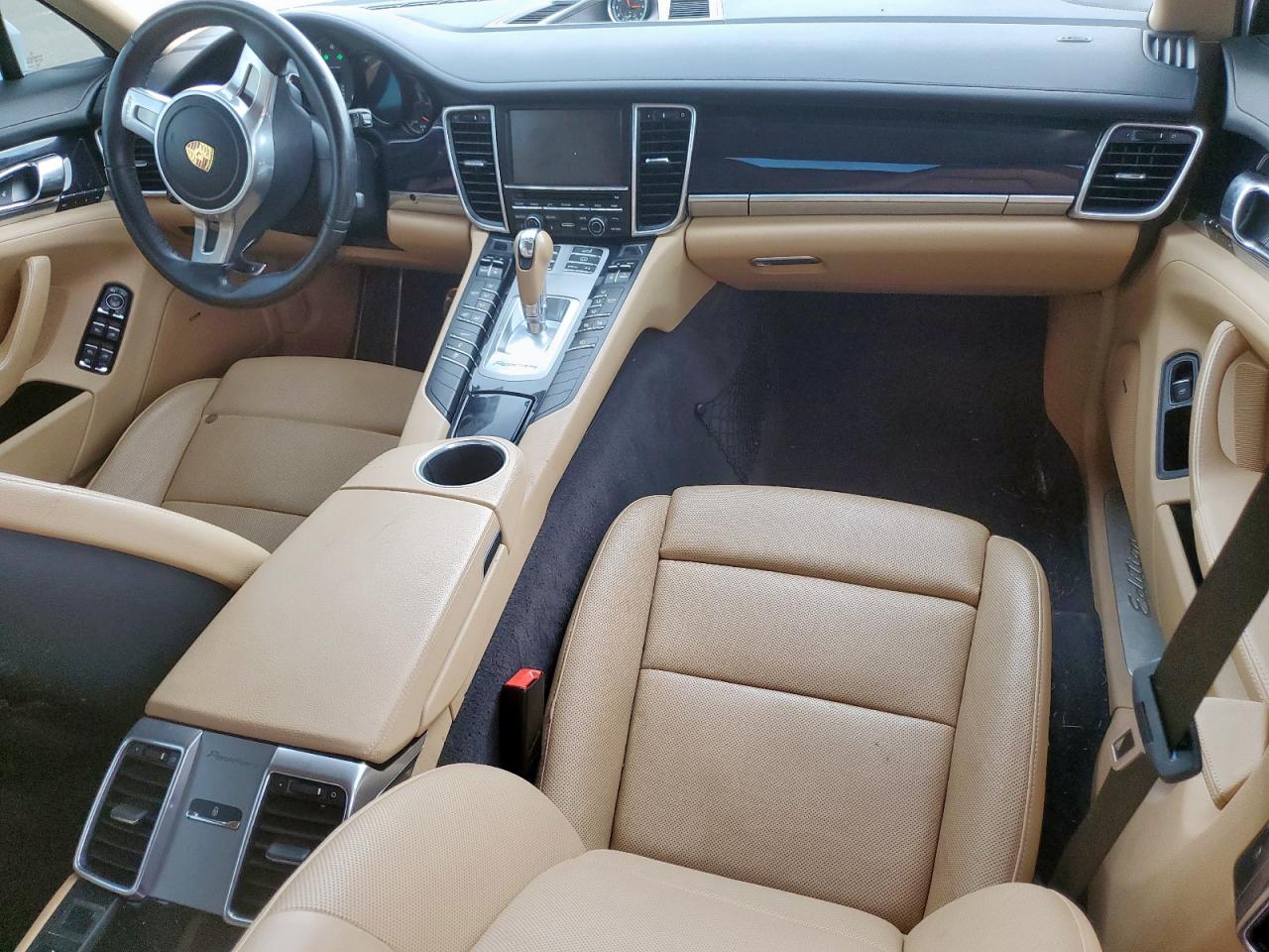 2016 Porsche Panamera 2 VIN: WP0AA2A77GL005343 Lot: 62832705