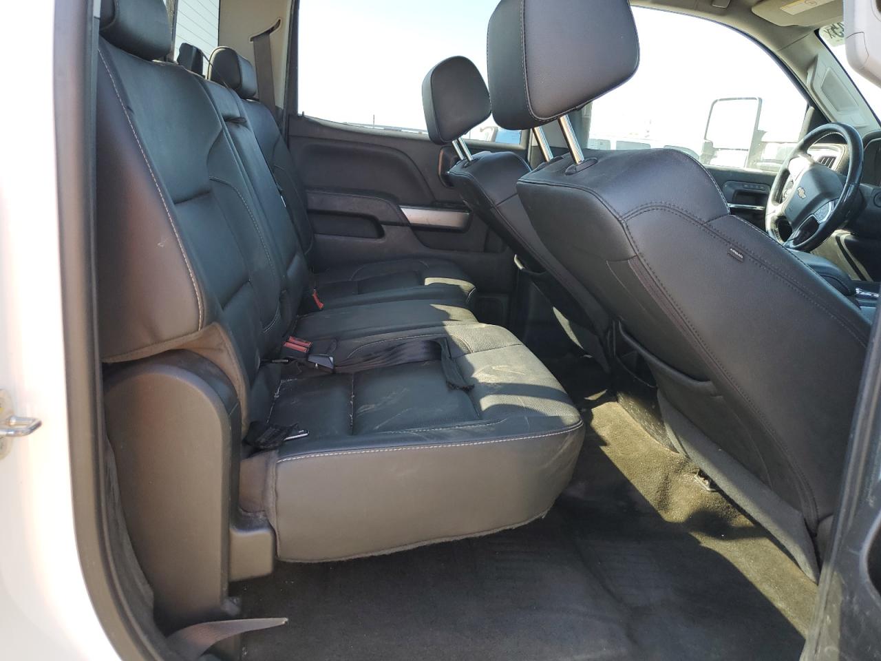 CHEVROLET ALL Models 2018 VIN 1GC1KWEYXJF199511 фото 10