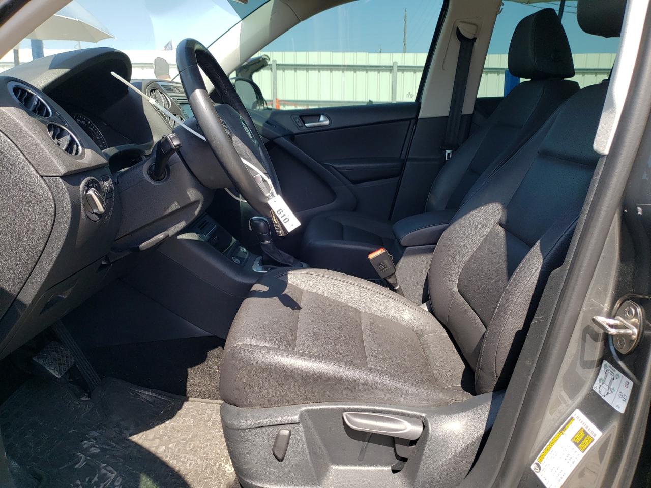 VOLKSWAGEN TIGUAN 2017 VIN WVGAV7AX9HK018499 photo 7