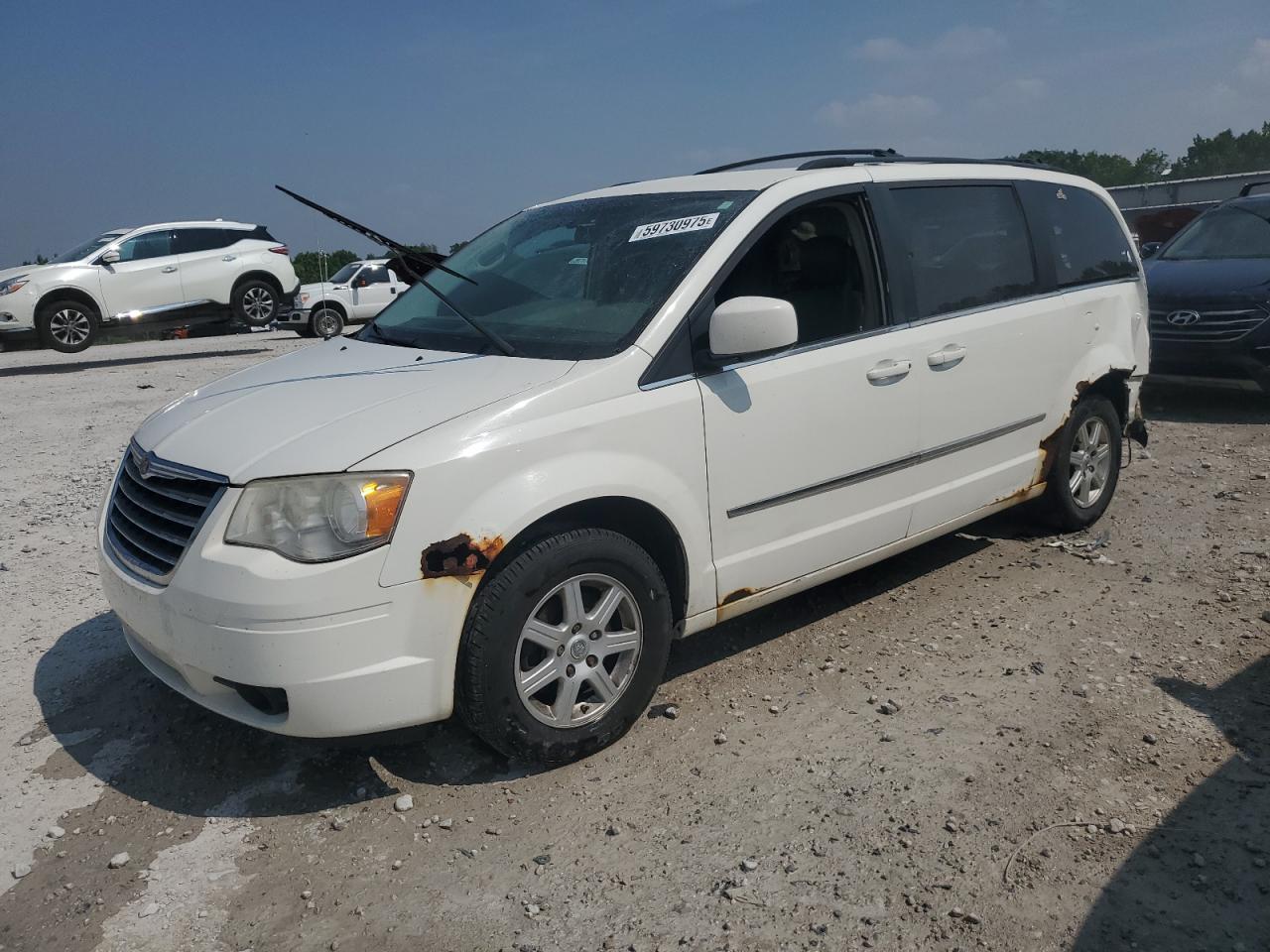 2010 Chrysler Town & Country Touring de vânzare în Wayland, MI - Rear End