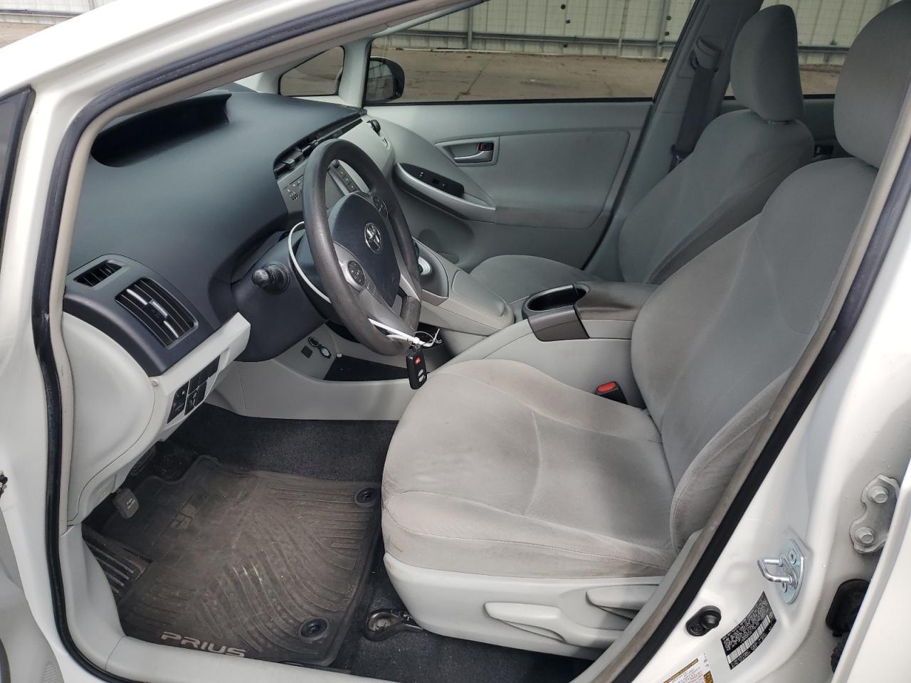 2014 Toyota Prius VIN: JTDKN3DU6E1750755 Lot: 62136835