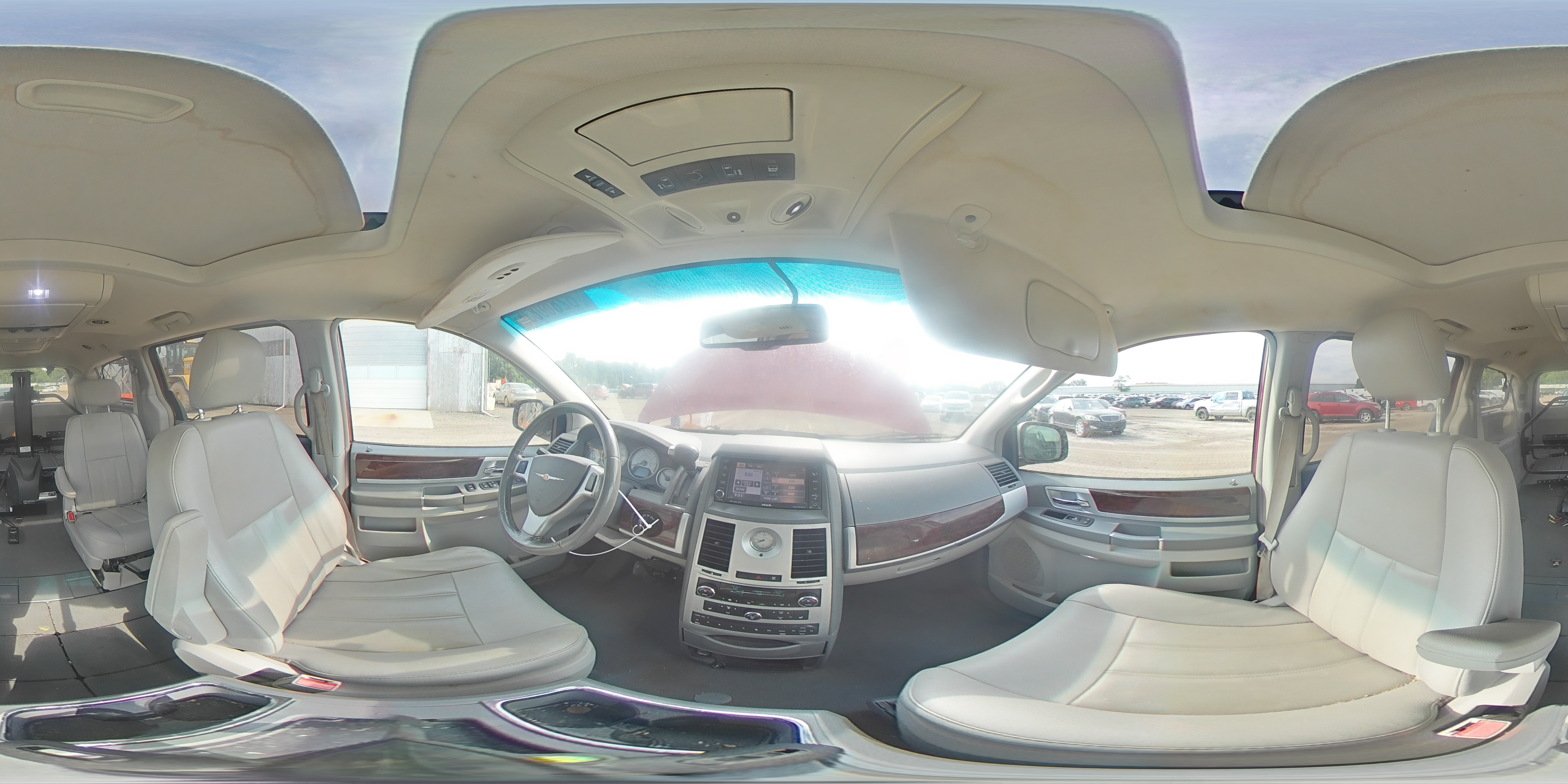 2010 Chrysler Town & Country Touring VIN: 2A4RR5DX2AR136603 Lot: 62860835