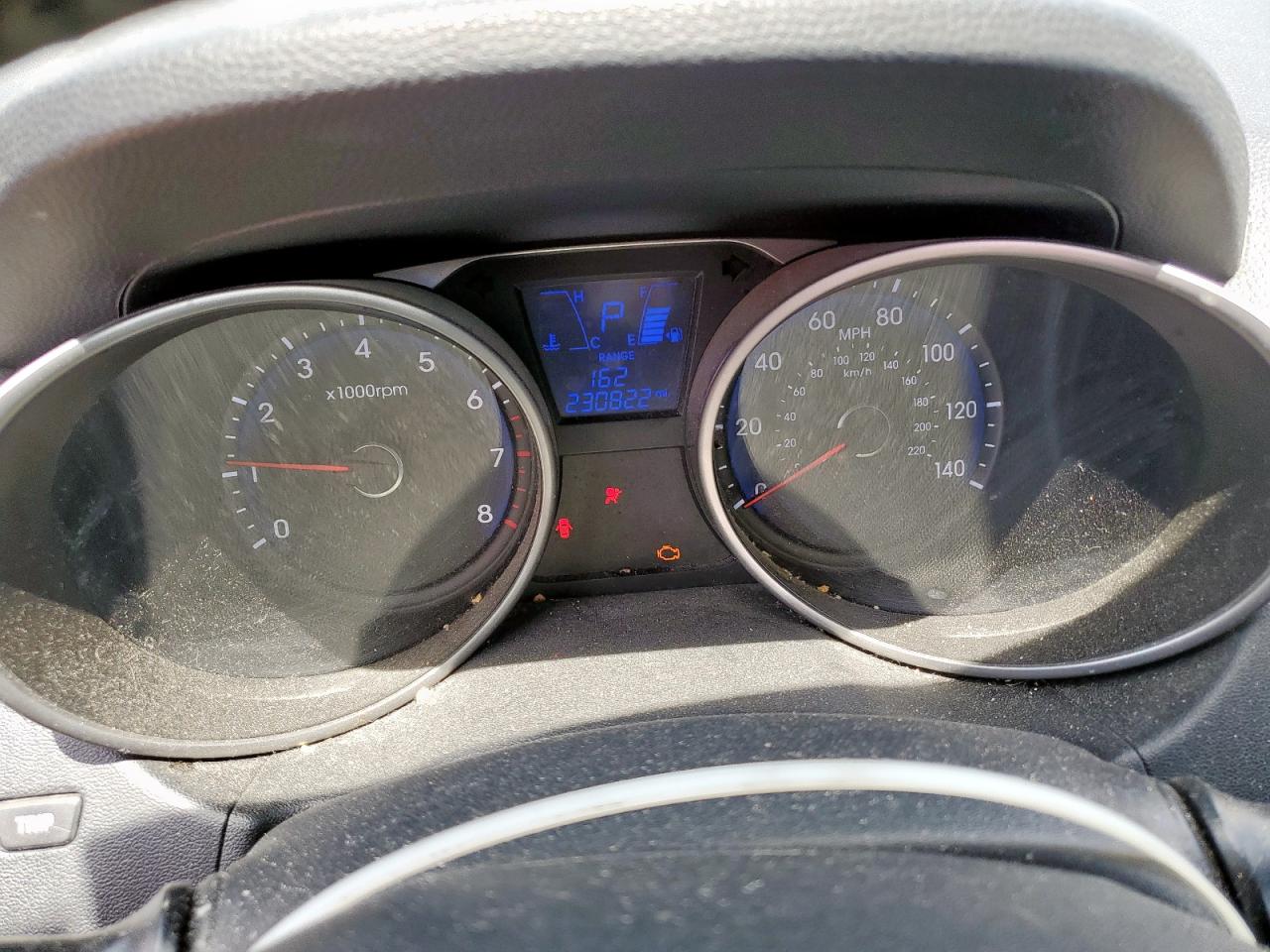 HYUNDAI TUCSON 2011 VIN KM8JU3AC3BU290955 zdjęcie 9