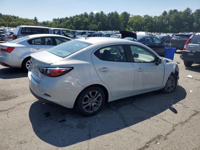  TOYOTA YARIS 2019 Szary