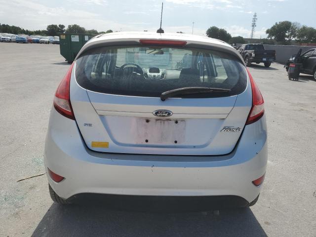  FORD FIESTA 2012 Srebrny