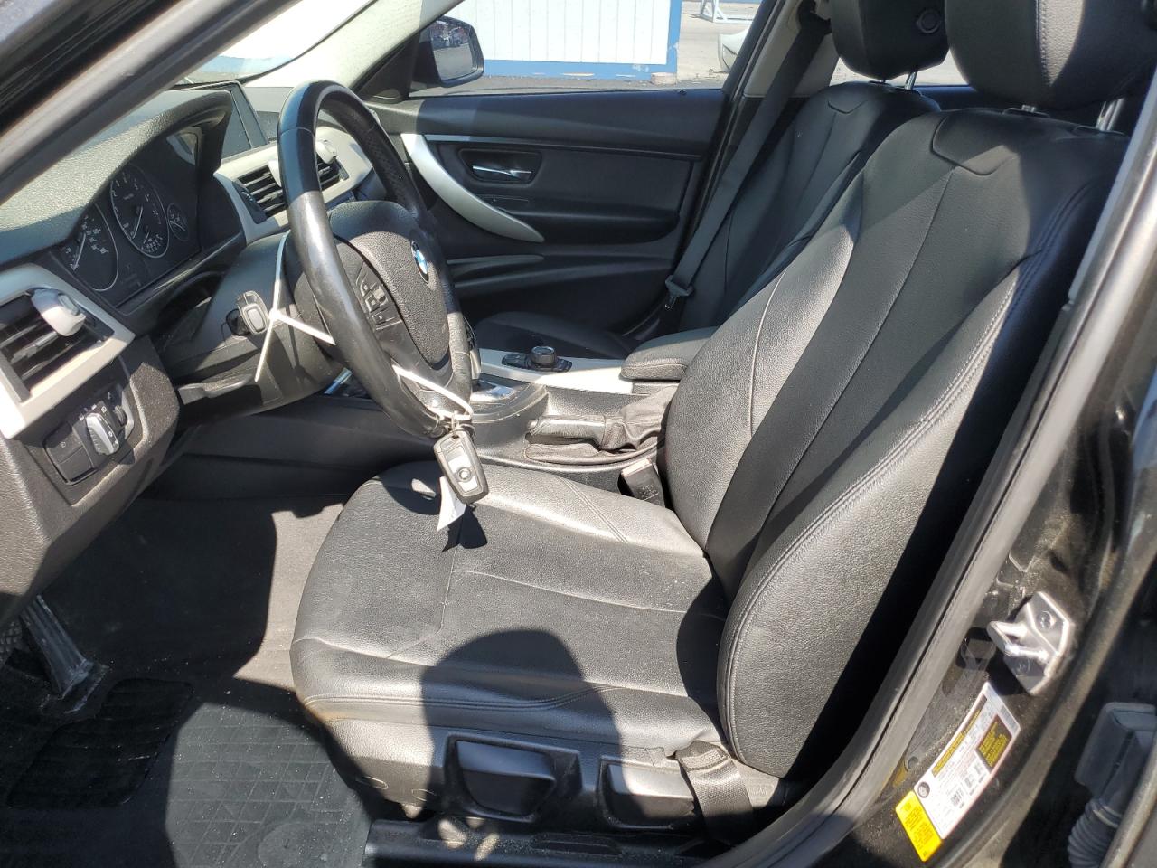 2015 BMW 320 I VIN: WBA3B1C53FK139814 Lot: 62793605