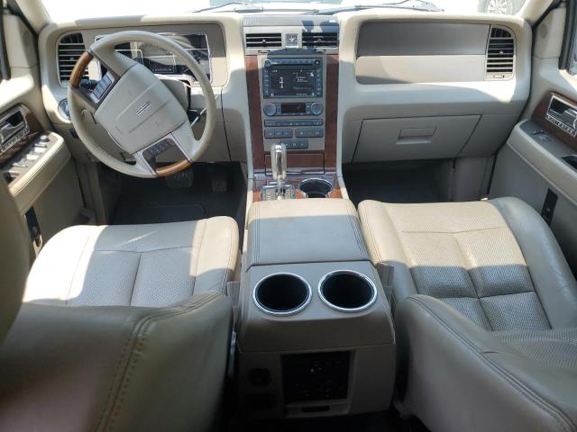  LINCOLN NAVIGATOR 2014 Серебристый