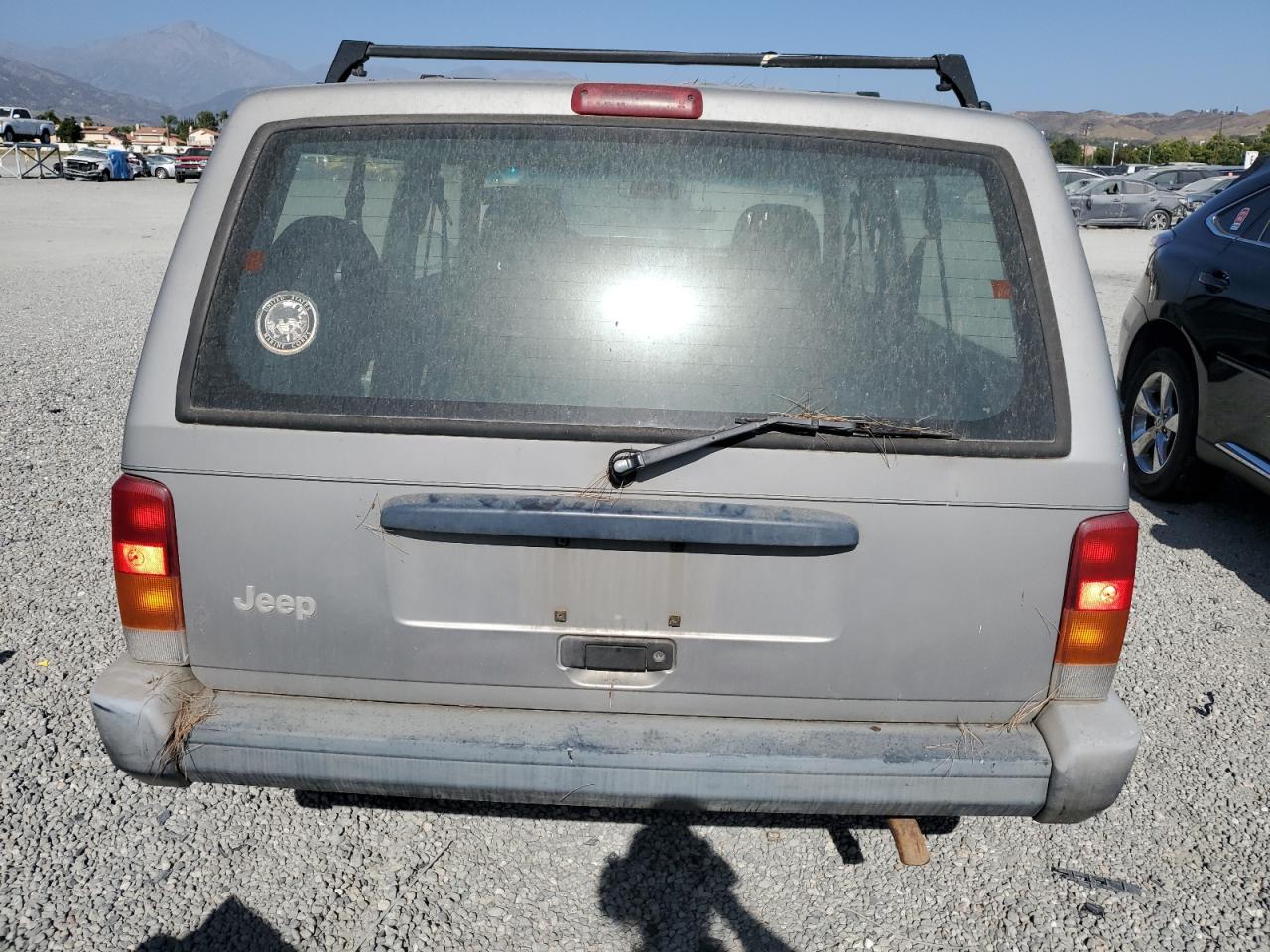 2000 Jeep Cherokee Se VIN: 1J4FT27P4YL159785 Lot: 61983355