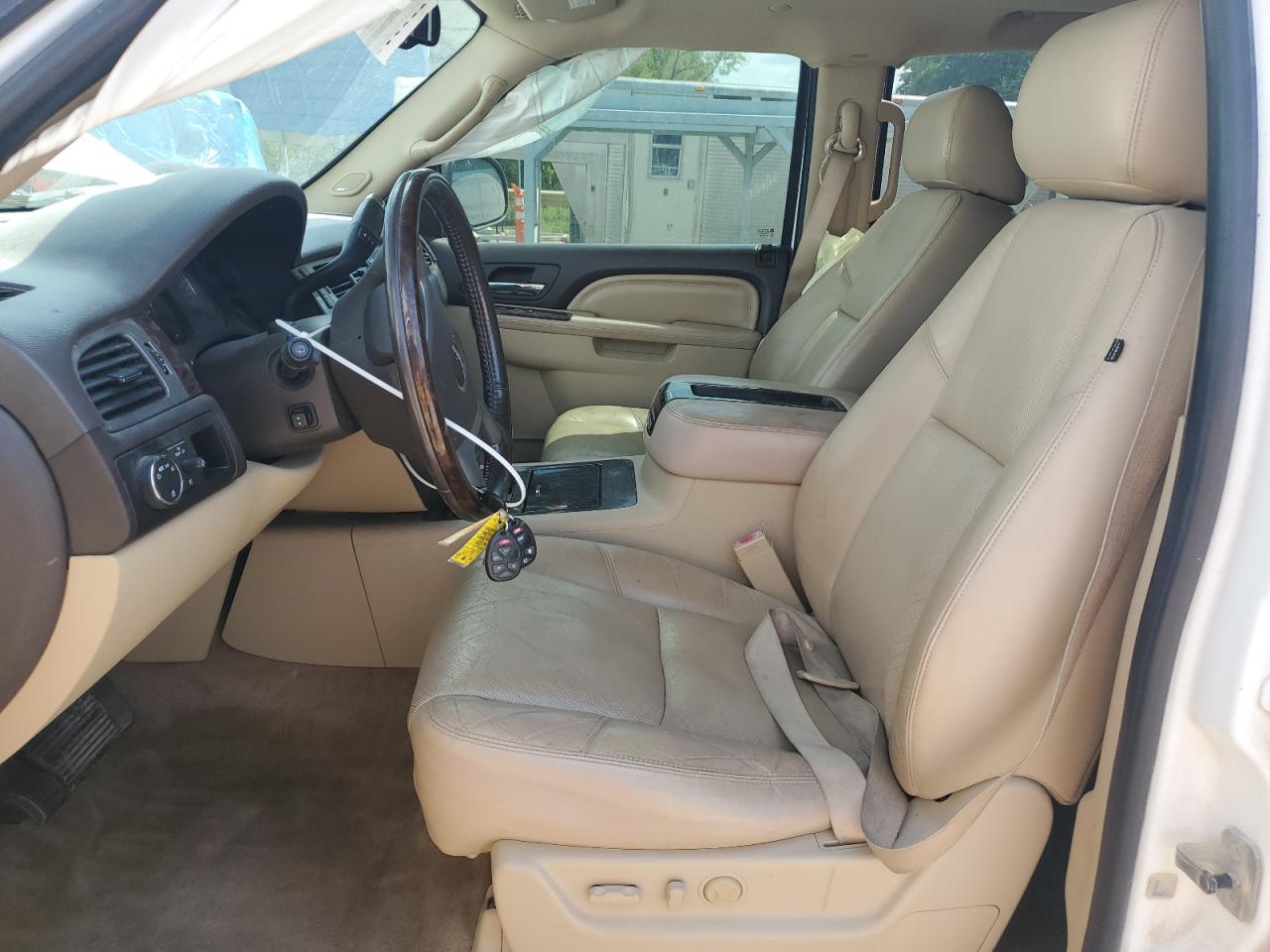 2011 GMC Yukon Denali VIN: 1GKS2EEF1BR203155 Lot: 62472395