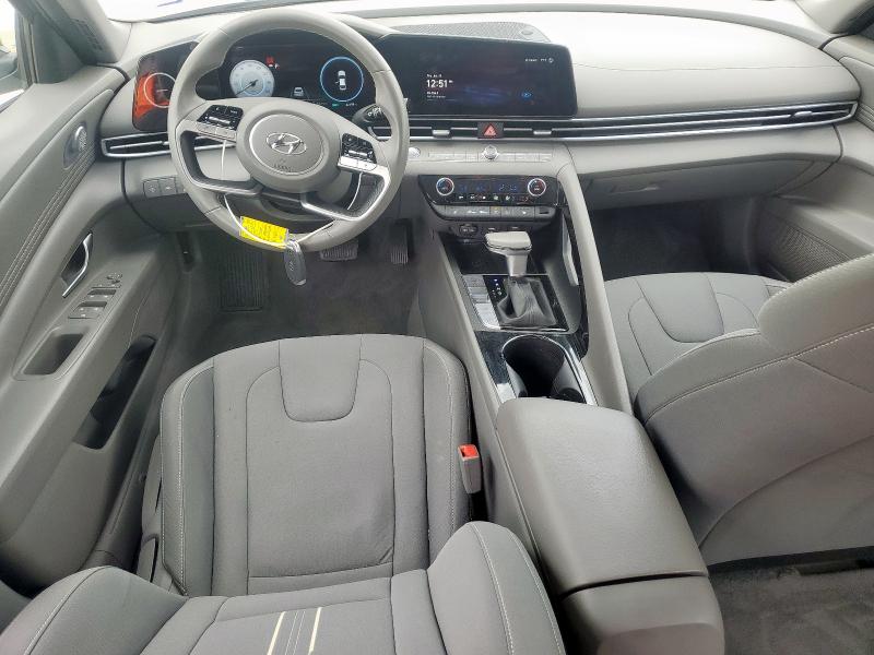 HYUNDAI ELANTRA 2023 Черный