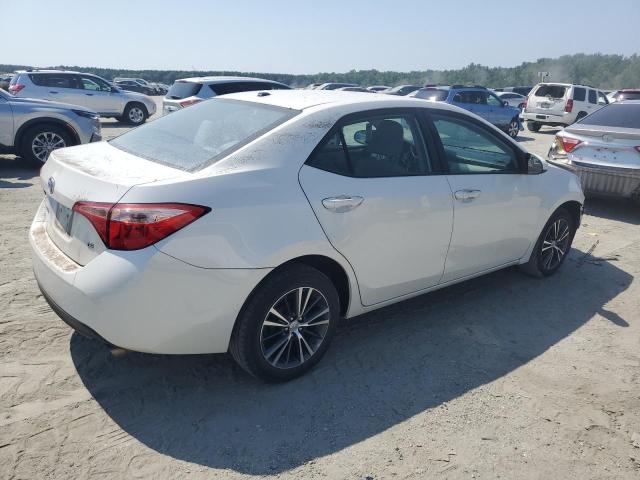 Sedans TOYOTA COROLLA 2017 Biały