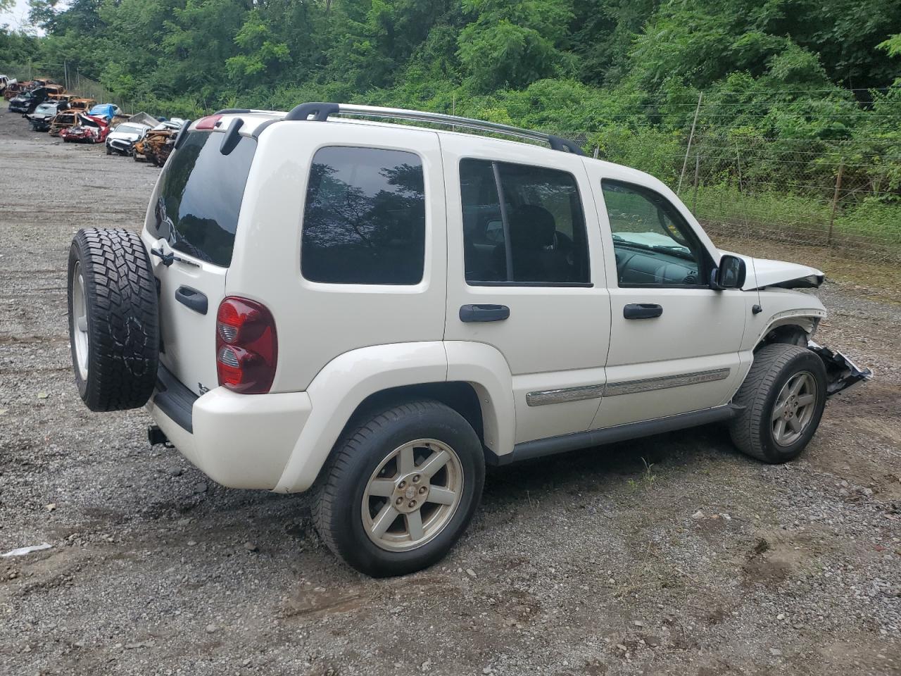 JEEP LIBERTY 2005 VIN 1J8GL58K95W626135 zdjęcie 3