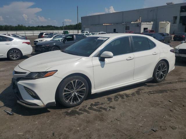  TOYOTA CAMRY 2018 Белы
