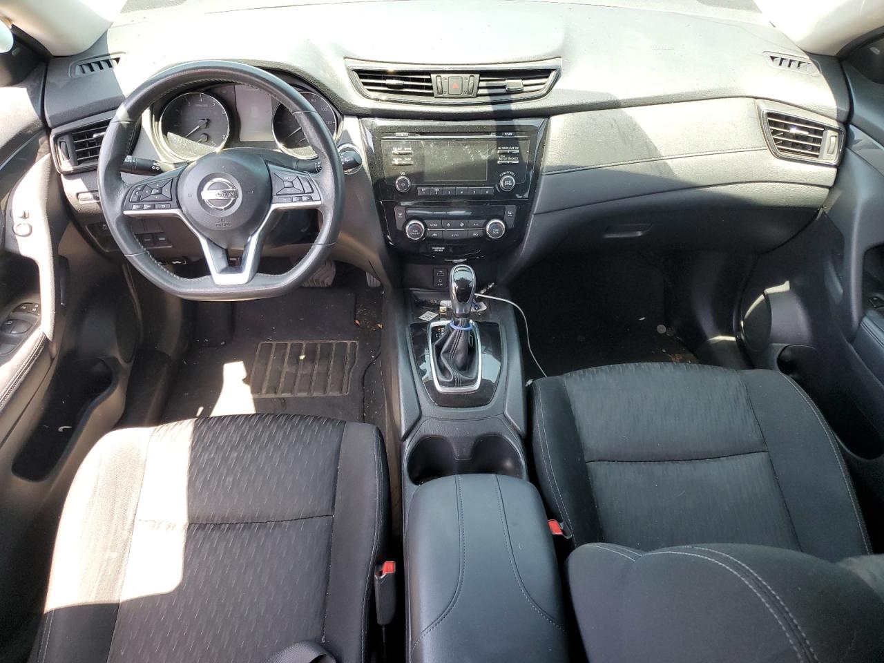 2017 Nissan Rogue S VIN: KNMAT2MT6HP608832 Lot: 58658225