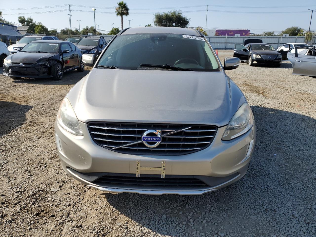 2015 Volvo Xc60 T5 VIN: YV426MDA8F2596986 Lot: 62220795