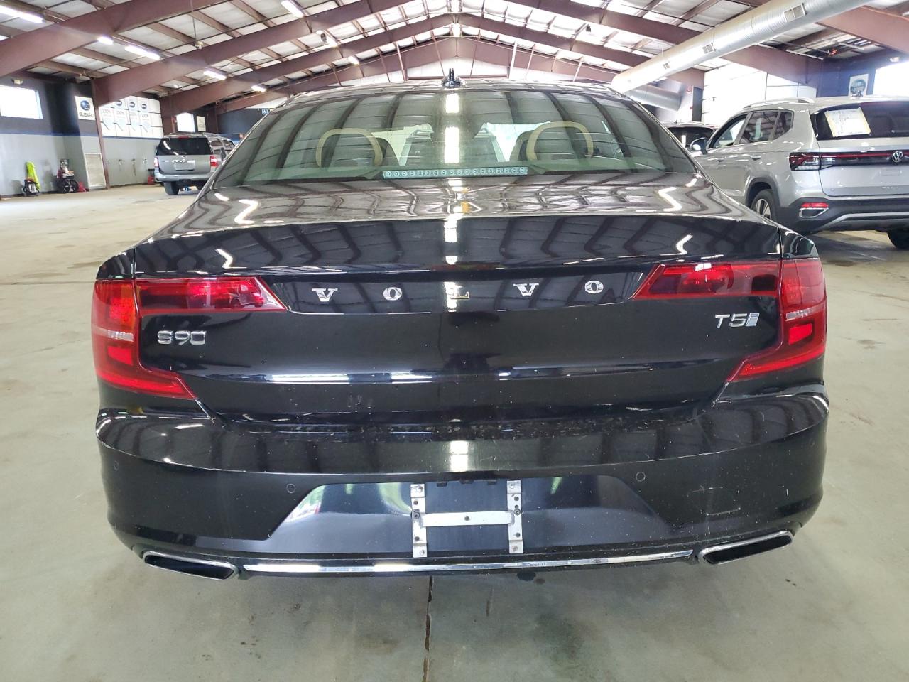 2017 Volvo S90 T5 Inscription VIN: YV1102ALXH1009247 Lot: 61563125