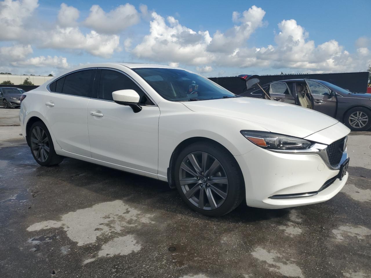 MAZDA 6 2018 VIN JM1GL1VM5J1327089 photo 4