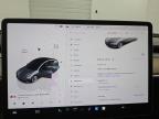 2022 Tesla Model 3  продається в Wheeling, IL - Side