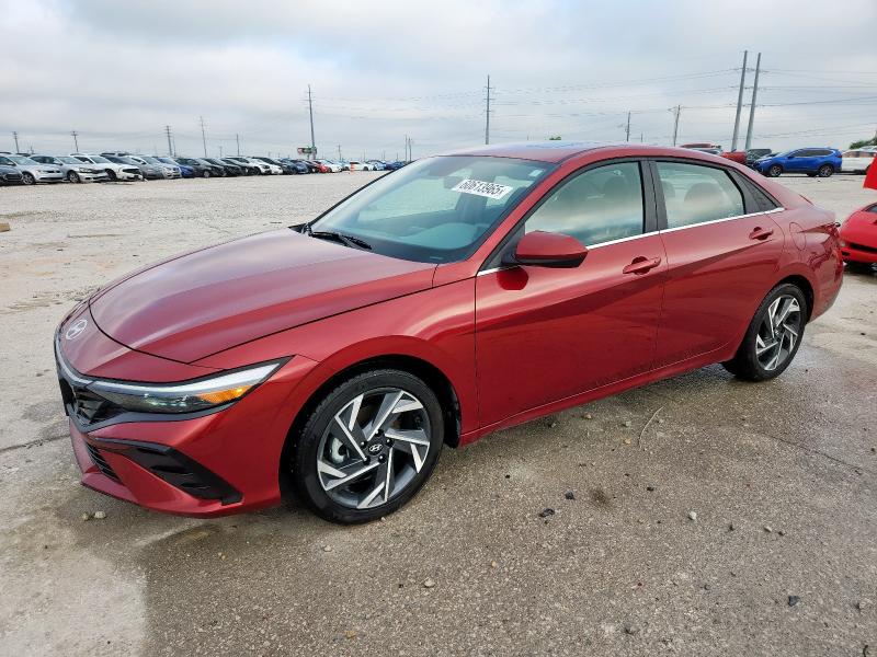  HYUNDAI ELANTRA 2024 Czerwony