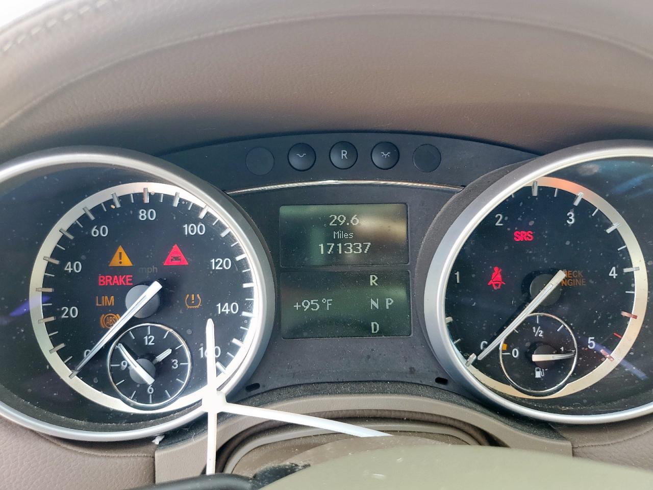 2010 Mercedes-Benz Gl 350 Bluetec VIN: 4JGBF2FE7AA619739 Lot: 60046595