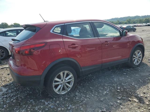  NISSAN ROGUE 2017 Красный