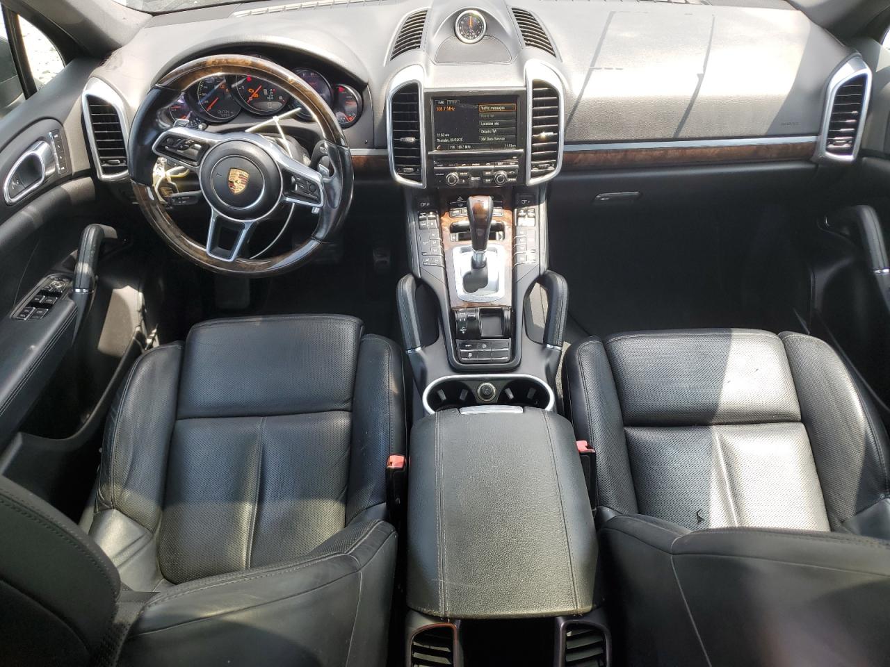 2016 Porsche Cayenne VIN: WP1AA2A26GKA10672 Lot: 61855655