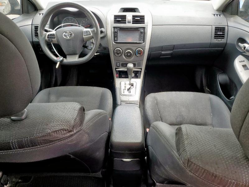 Sedans TOYOTA COROLLA 2013 Granatowy