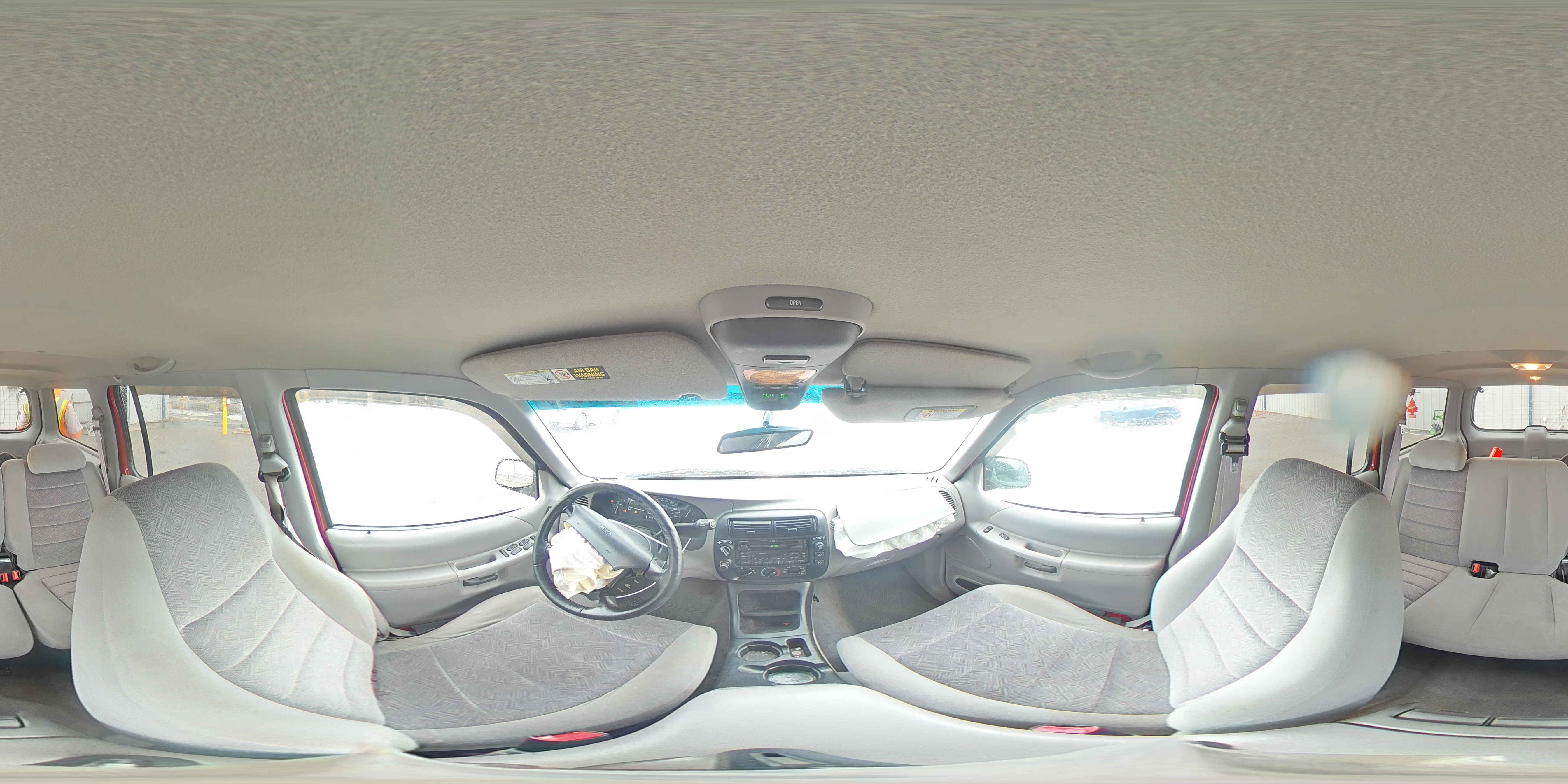 2000 Ford Explorer Xlt VIN: 1FMZU73E3YUB16272 Lot: 59479125