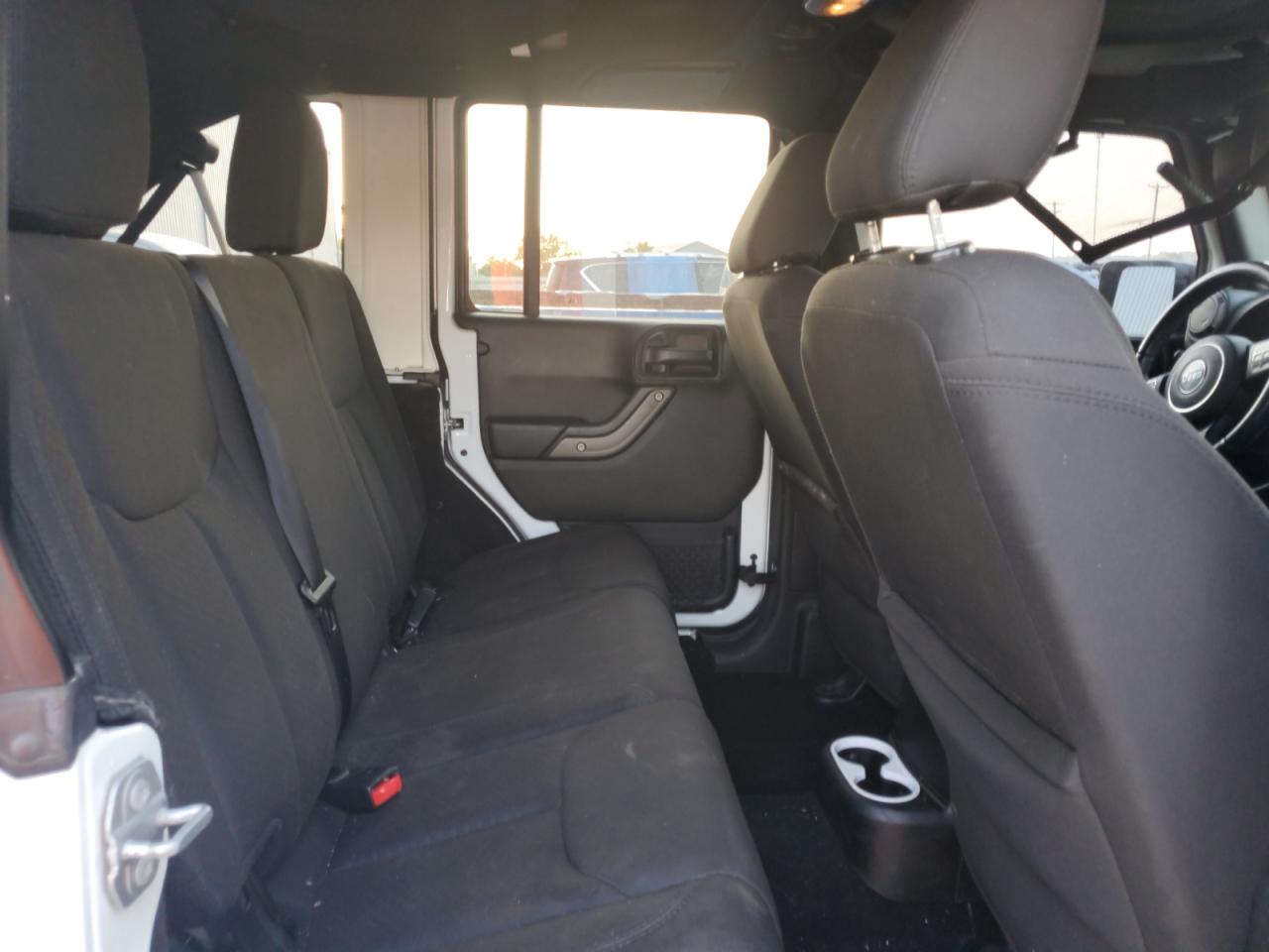 2017 Jeep Wrangler Unlimited Sport VIN: 1C4BJWDG8HL557698 Lot: 61863415