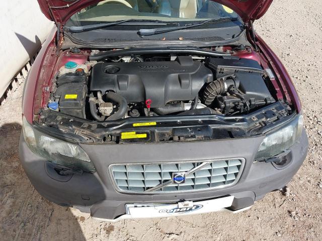 2004 VOLVO XC70 D5 SE