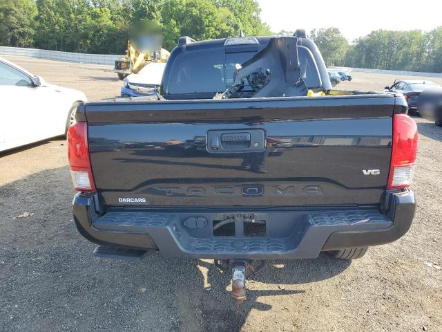  TOYOTA TACOMA 2017 Czarny