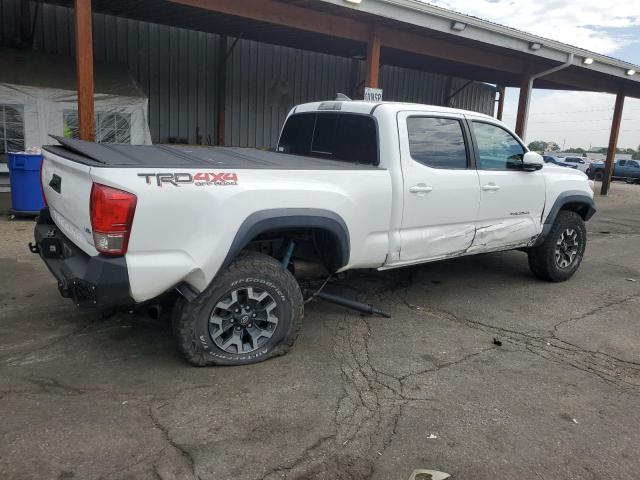  TOYOTA TACOMA 2017 Белый