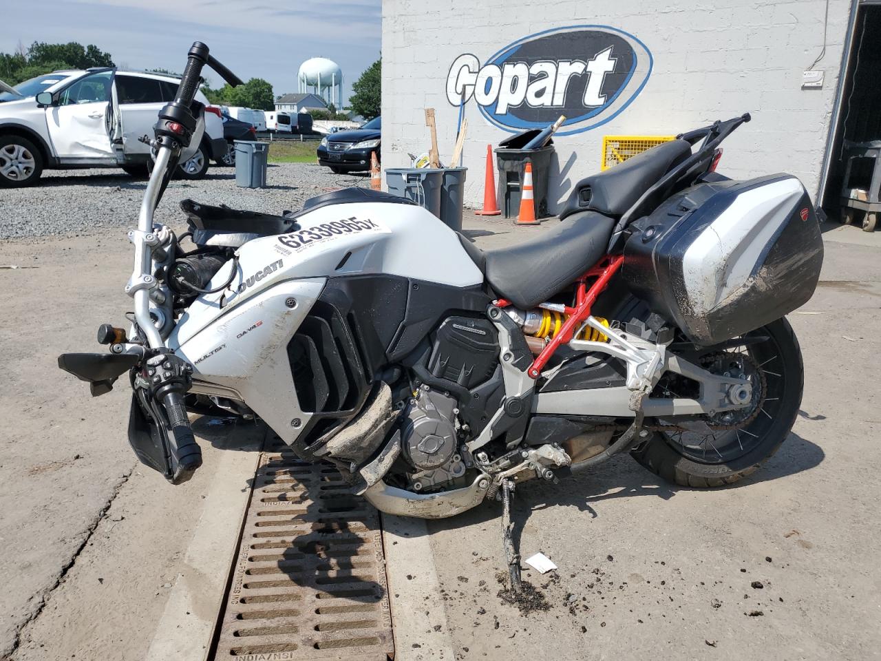 DUCATI MULTISTRAD 2023 VIN ZDMAALVWXPB015219 фото 3