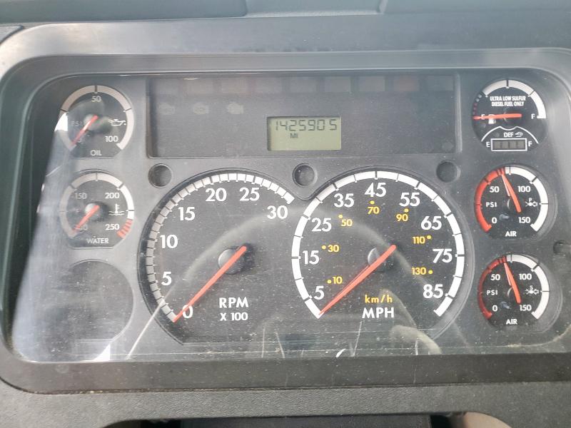 2015 FREIGHTLINER CASCADIA 125 SEMI TRUCK