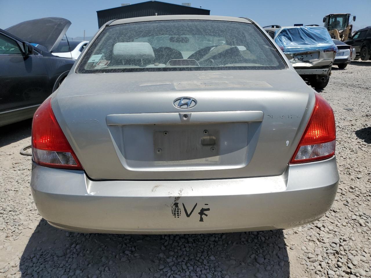 2002 Hyundai Elantra Gls VIN: KMHDN45D72U360511 Lot: 61624255