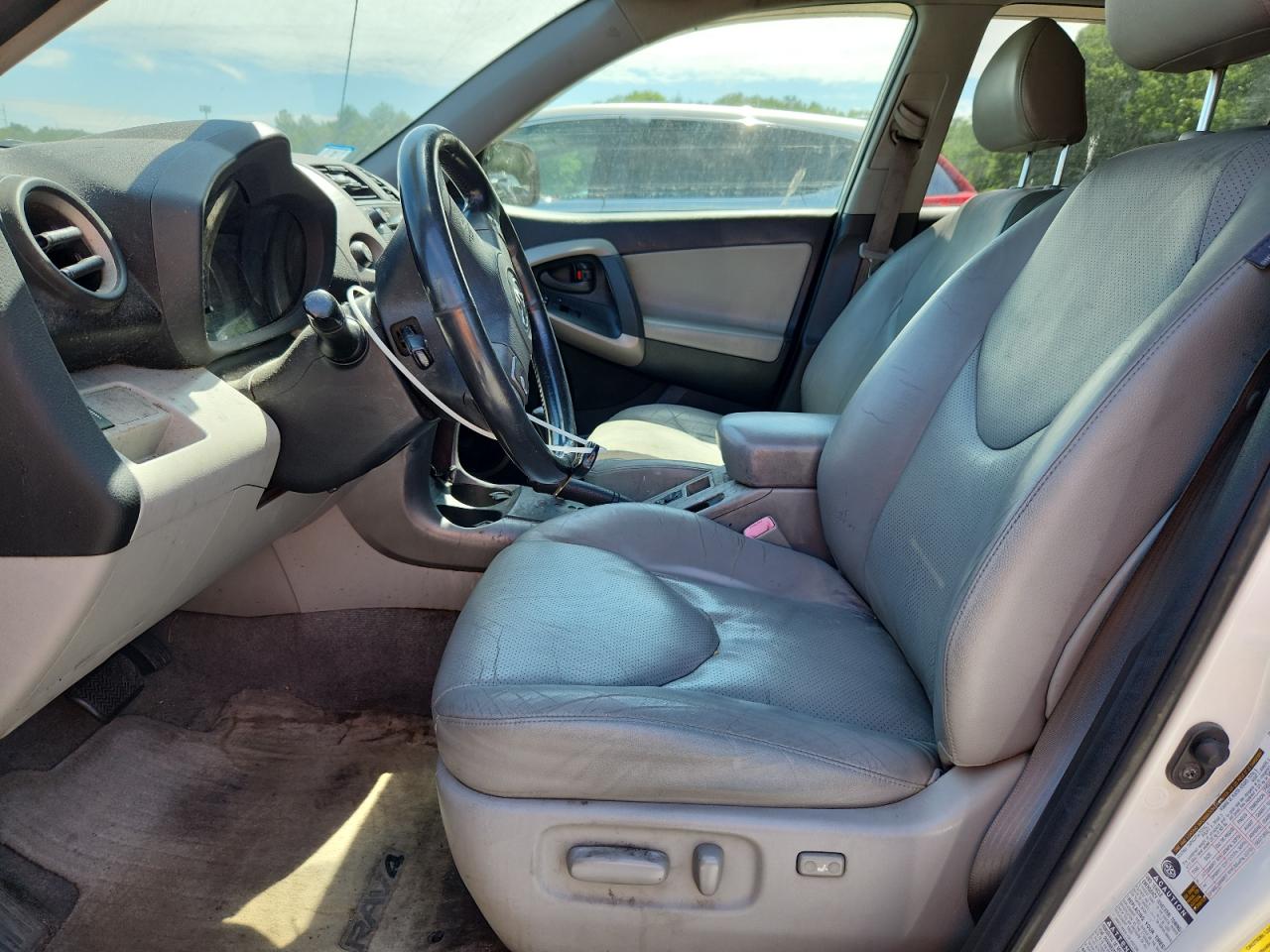2008 Toyota Rav4 Limited VIN: JTMBK31V085067565 Lot: 61013005