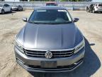 2018 Volkswagen Passat Se იყიდება Sacramento-ში, CA - Side