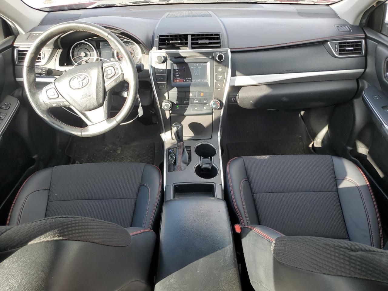 2016 Toyota Camry Le VIN: 4T1BF1FK5GU552176 Lot: 60293085