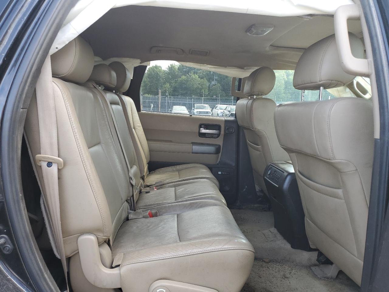 2011 Toyota Sequoia Limited VIN: 5TDJY5G14BS051056 Lot: 62233085