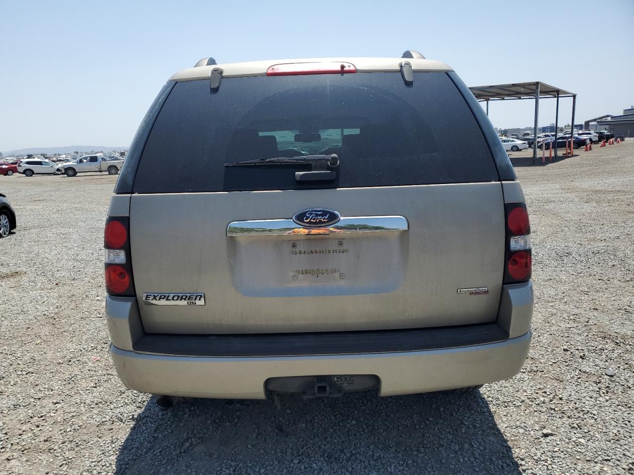 2007 Ford Explorer Xlt VIN: 1FMEU63E77UA85678 Lot: 62417535