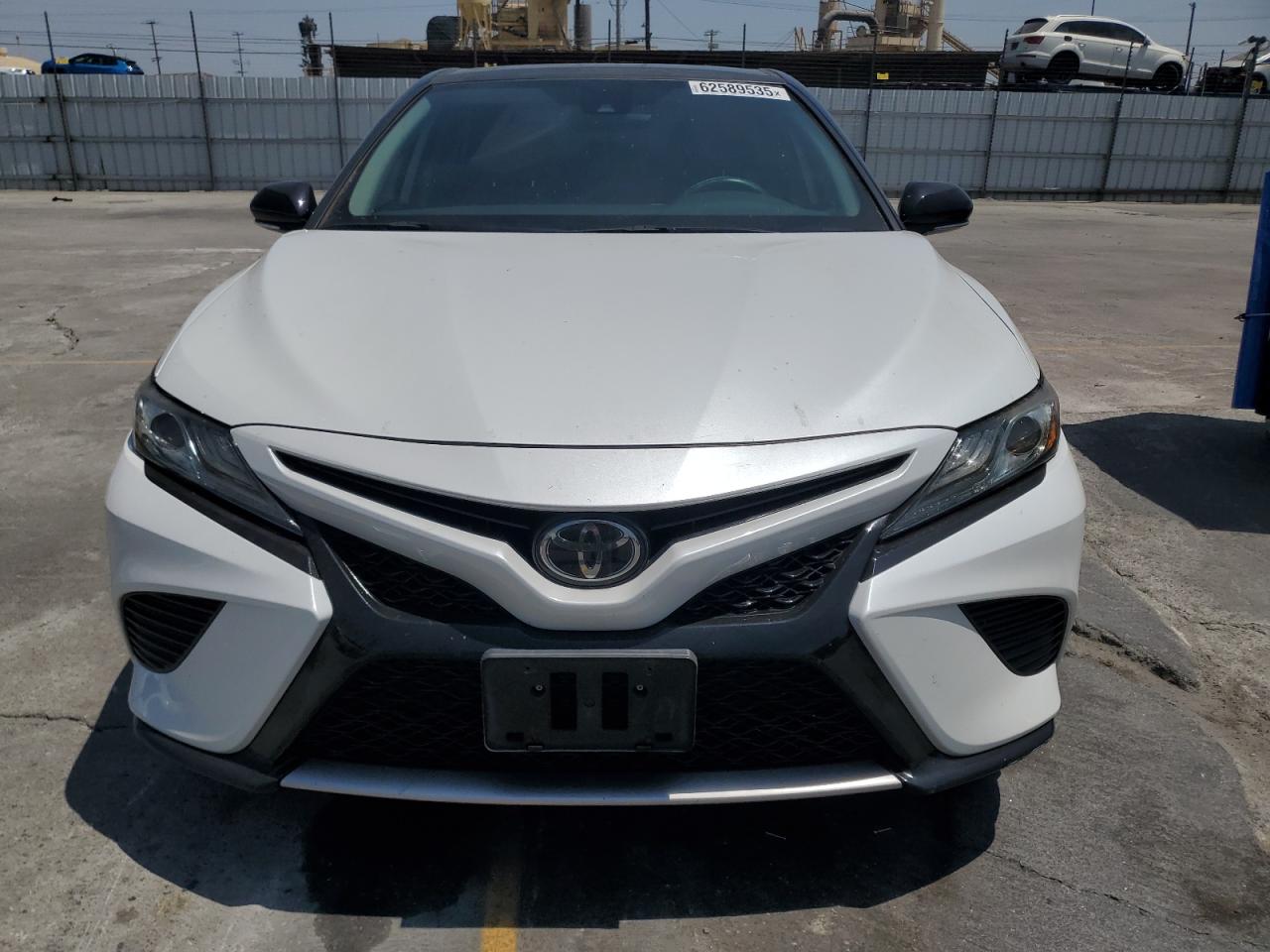 TOYOTA CAMRY 2019 VIN 4T1B61HK9KU225480 фото 5