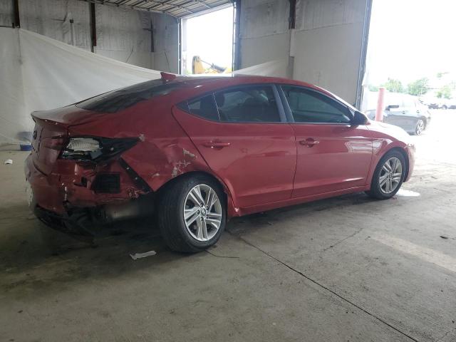  HYUNDAI ELANTRA 2020 Красный